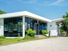 Oceanami Villas & Beach Club Resort
