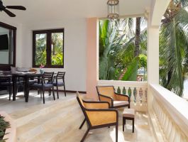 Premium River View Suite