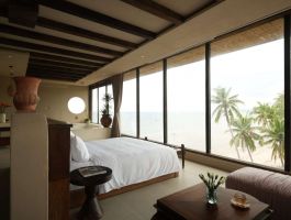 REV09298-2-1536x1024