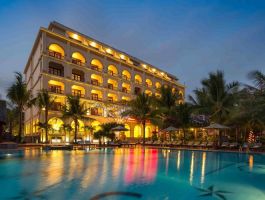 Sunny Beach Resort