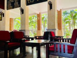 Sea Lion Beach Resort & Spa Mũi Né