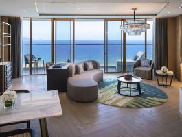 Suite 01 Phòng Ngủ Hướng Biển