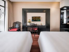 senior-deluxe-twin-5