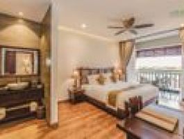 2BR Family Pool & River View 