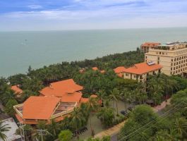 Sunny Beach Resort