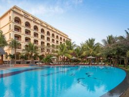 Sunny Beach Resort