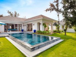 1BR Pool Villa Ocean View