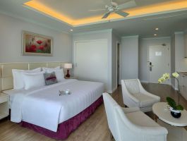 Studio hướng biển (3)