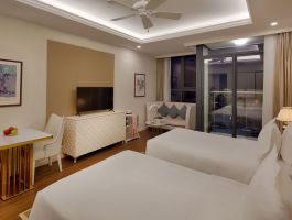 Studio hướng phố 5