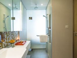 Studio Premier Twin2