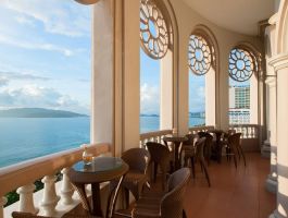 Sunrise Nha Trang Beach Hotel & Spa