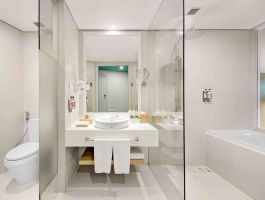 Superior lối ra hồ bơi (5)