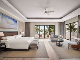 4BR Villa Garden view