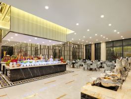 Voucher Vinpearl Condotel Beachfront Nha Trang