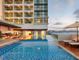 Voucher Vinpearl Condotel Beachfront Nha Trang