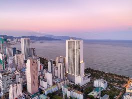 Voucher Vinpearl Condotel Beachfront Nha Trang
