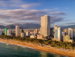 Voucher Vinpearl Condotel Beachfront Nha Trang