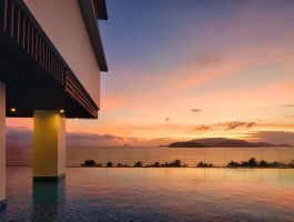 Voucher Vinpearl Condotel Beachfront Nha Trang