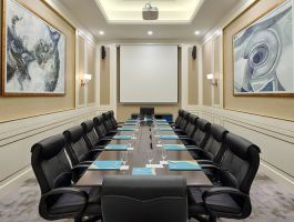 Voucher Vinpearl Condotel Beachfront Nha Trang