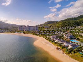 Voucher Vinpearl Discovery Rockside Nha Trang 