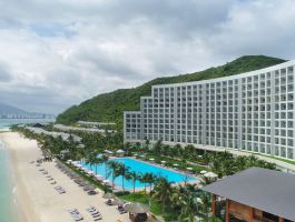 Voucher Vinpearl Nha Trang Bay Resort & Spa