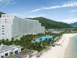 Voucher Vinpearl Nha Trang Bay Resort & Spa