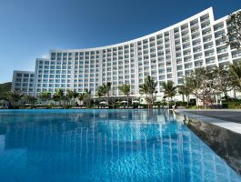 Voucher Vinpearl Nha Trang Bay Resort & Spa