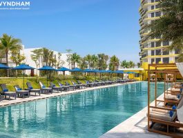 Voucher Wyndham Royal Beachfront Resort Hội An