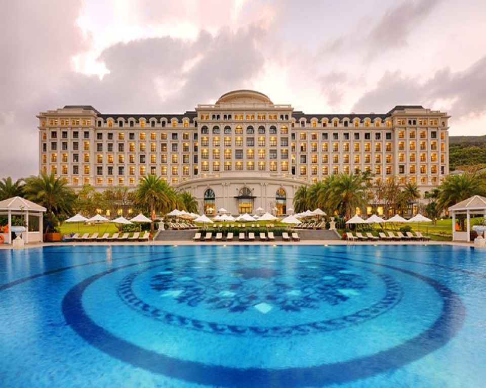 Voucher Vinpearl Discovery Rockside Nha Trang