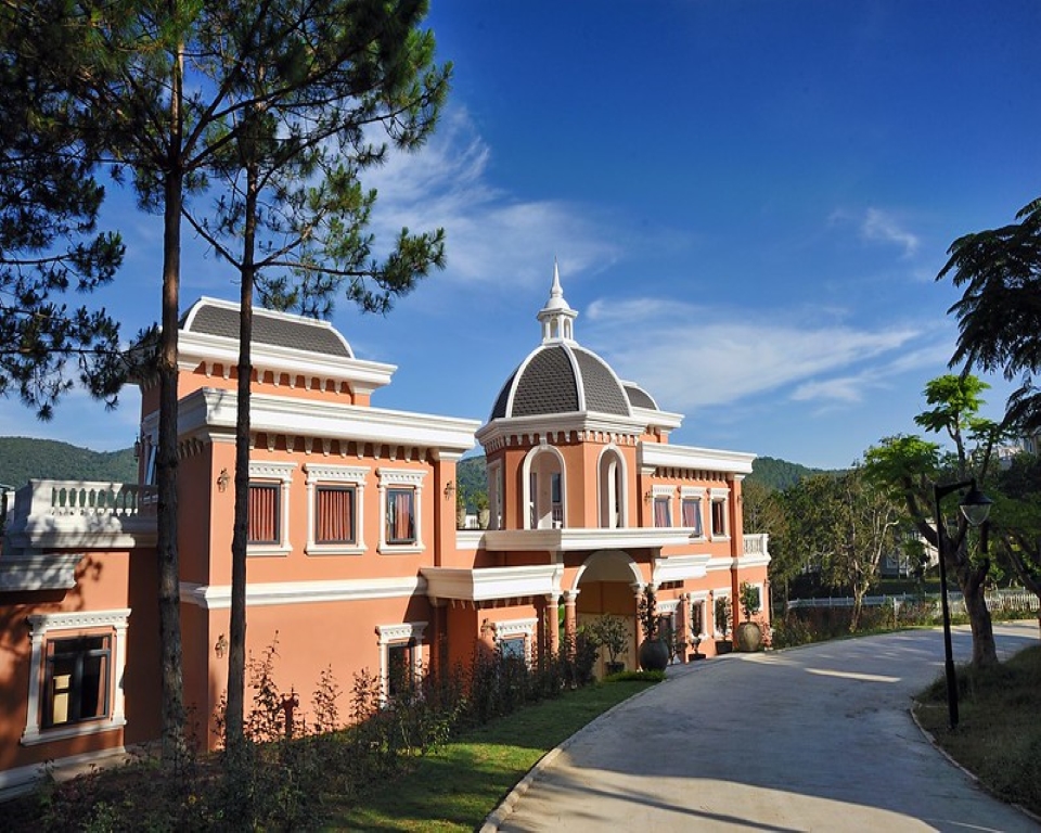 Voucher Dalat Edensee Lake Resort & Spa