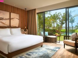 Cần bán voucher Resort Movenpick Wavely Phú Quốc